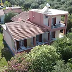 Apartman Marilou's Kávosz